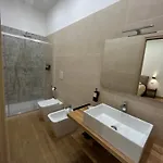 Somnia Luxury 4* نابولي
