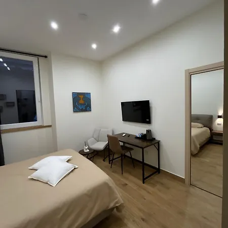 招待所 Somnia Luxury 4*