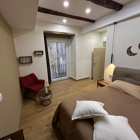 Penzion Somnia Luxury Neapol